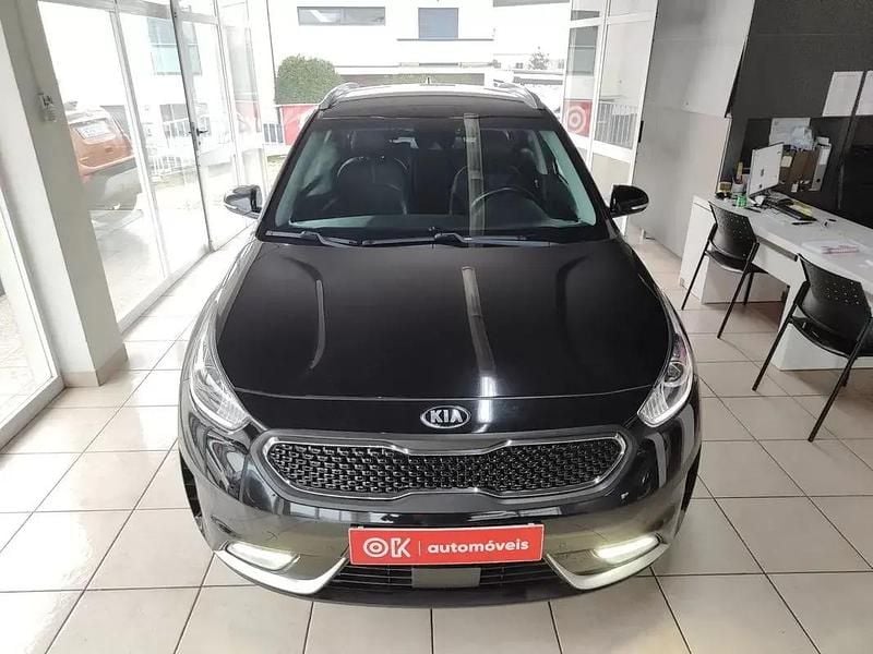 Usado Kia Niro EX 141 HP (103 kW) 2019 Preto SUV