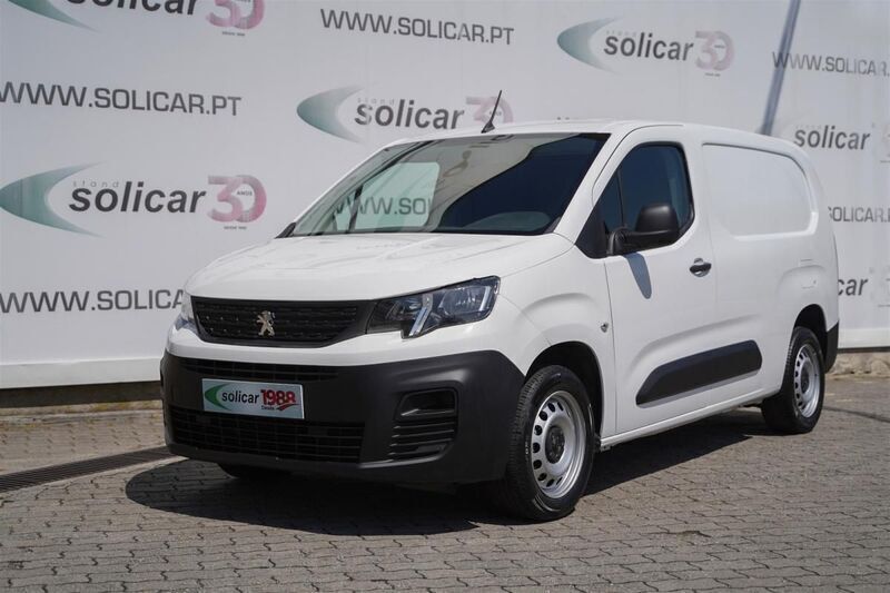 Branco Usado 2020 Peugeot Partner Premium Monovolume | € 13.500 (Bom preço) - Imagem 1/4