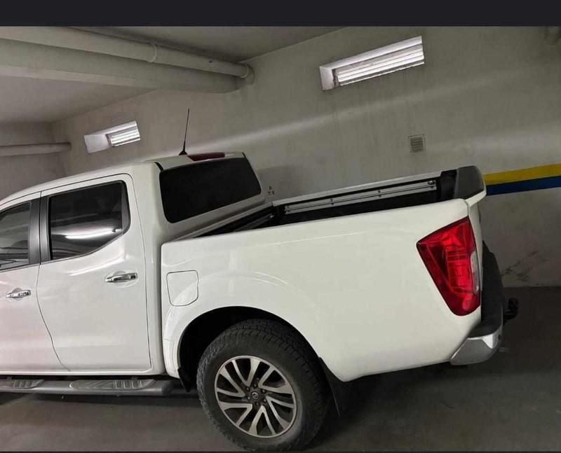 Branco Usado 2016 Nissan Navara Pickup | € 22.000 (Bom preço) - Imagem 1/4
