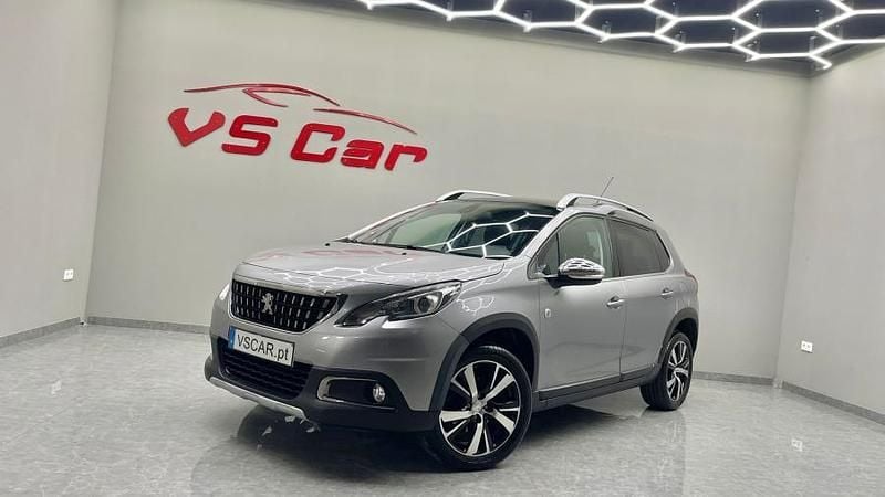 Usado Peugeot 2008 120 HP (88 kW) 2016 Cinzento SUV