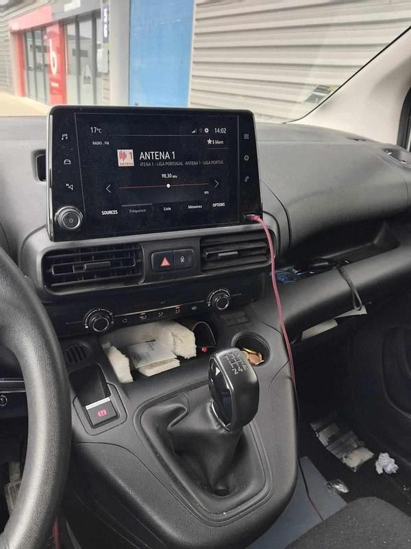 Usado Opel Combo 102 HP (75 kW) 2020 Branco Monovolume