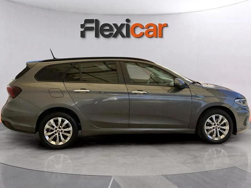 Cinza Usado 2018 Fiat Tipo Easy Sedan | € 9.990 (Bom preço) - Imagem 1/4