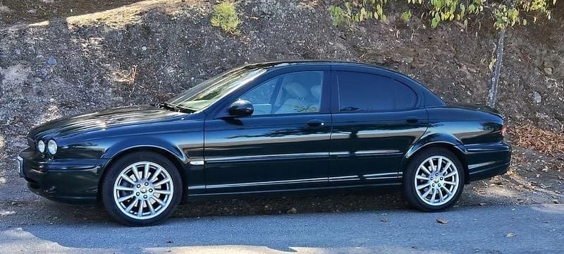 Usado 2004 Jaguar X-type Sedan | € 6.500 - Imagem 1/4
