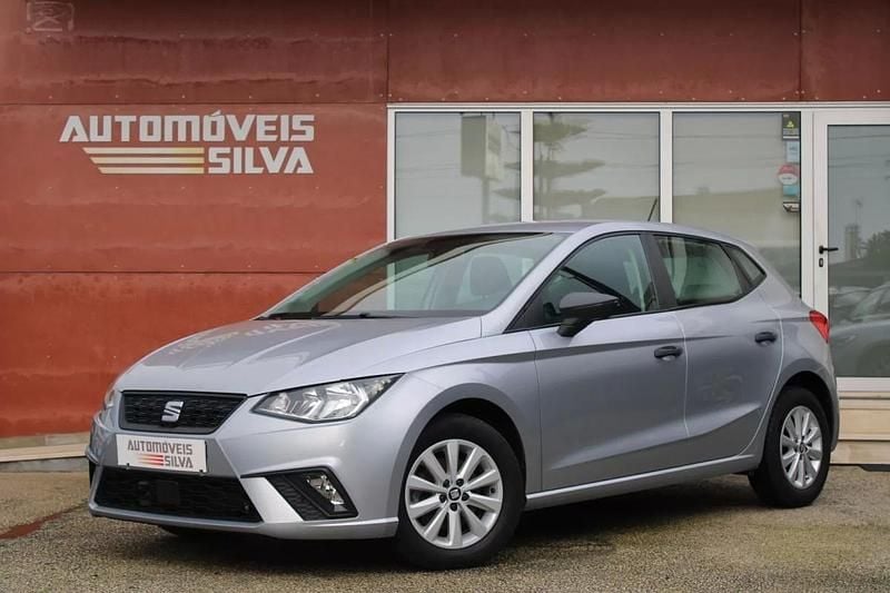 Usado Seat Ibiza Reference 95 HP (69 kW) 2019 Cinzento Citadino