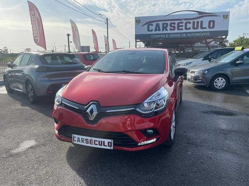 Vermelho Usado 2017 Renault Clio IV | € 12.500 (Preço justo) - Imagem 1/4