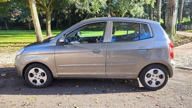 Usado Kia Picanto 75 HP (55 kW) 2009 Citadino