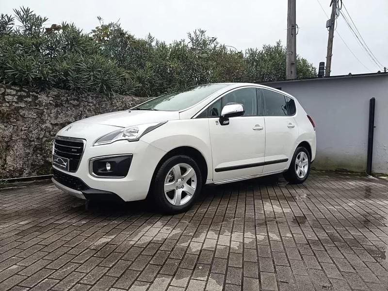 Branco pérola Usado 2014 Peugeot 3008 SUV | € 8.000 (Bom preço) - Imagem 1/4