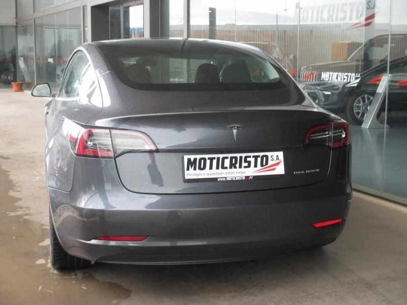 Usado Tesla Model 3 Long Range AWD 258 kW (351 HP) 2020 Cinzento Sedan