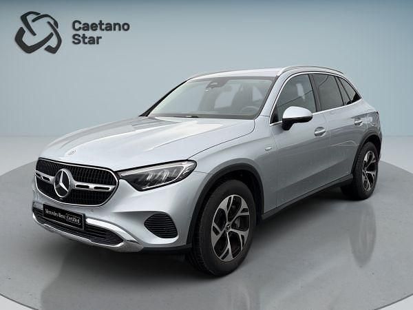 Cinza Usado 2025 Mercedes GLC300 SUV | € 64.000 - Imagem 1/4