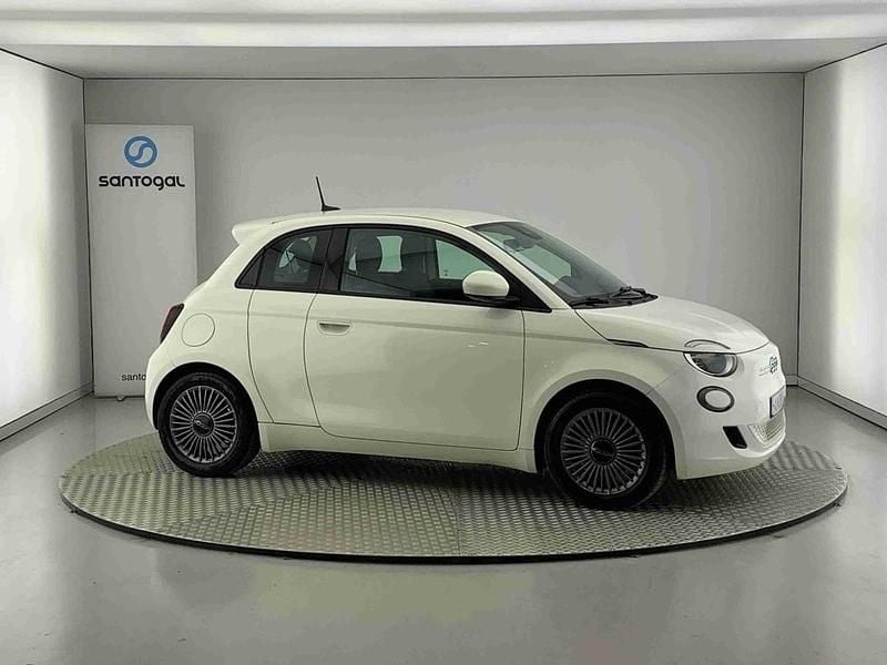 Branco Usado 2022 Fiat 500e | € 18.400 (Preço justo) - Imagem 1/4