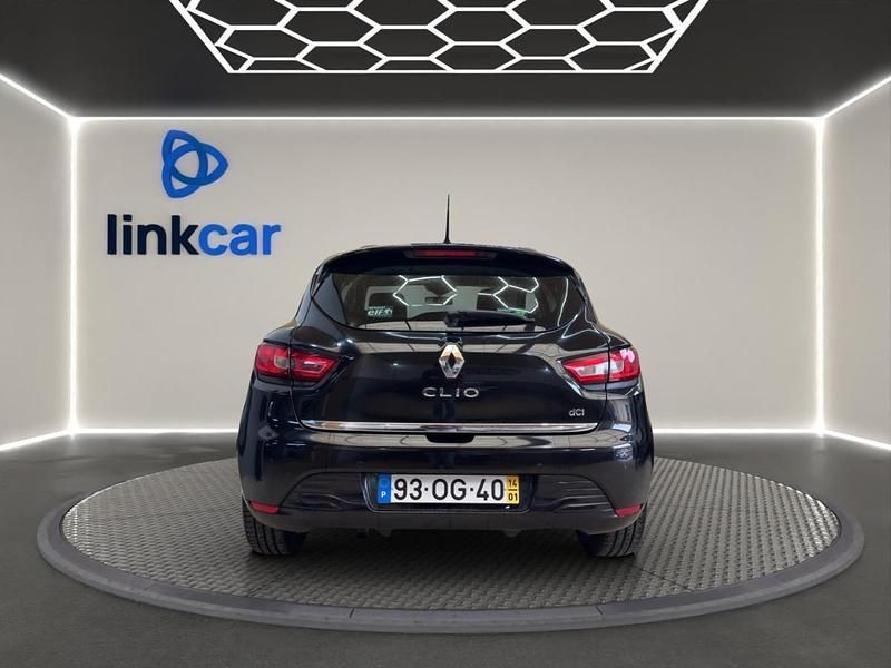 Usado Renault Clio IV 90 HP (66 kW) 2014 Preto
