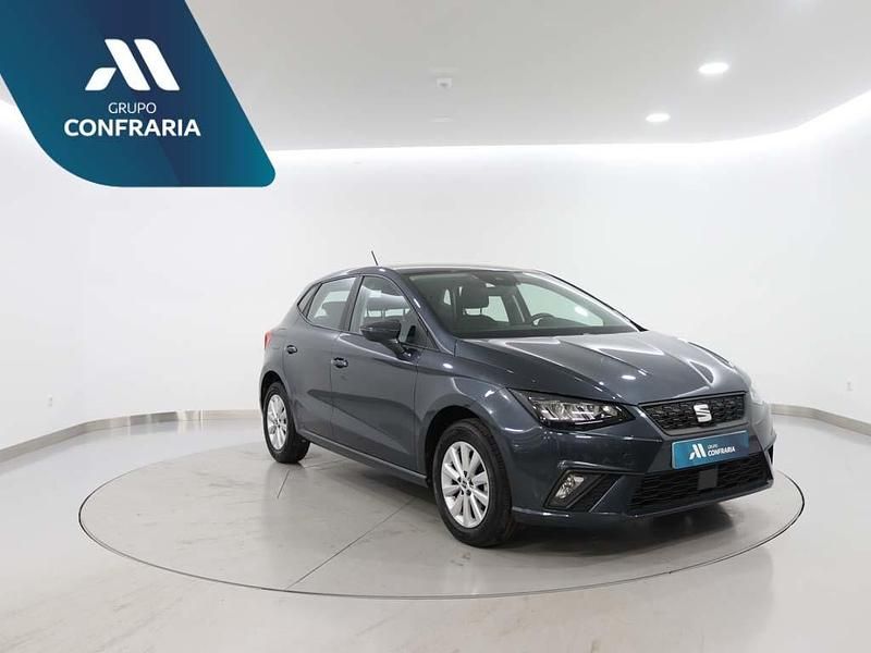 Cinzento Usado 2024 Seat Ibiza | € 18.480 (Preço justo) - Imagem 1/4