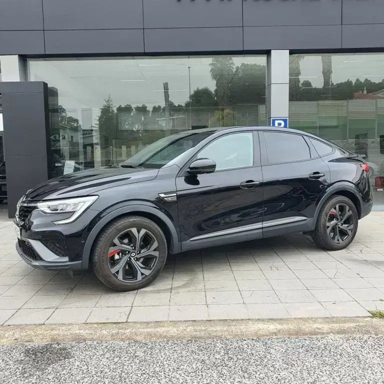 Preto Usado 2022 Renault Arkana R.S. SUV | € 33.950 - Imagem 1/4