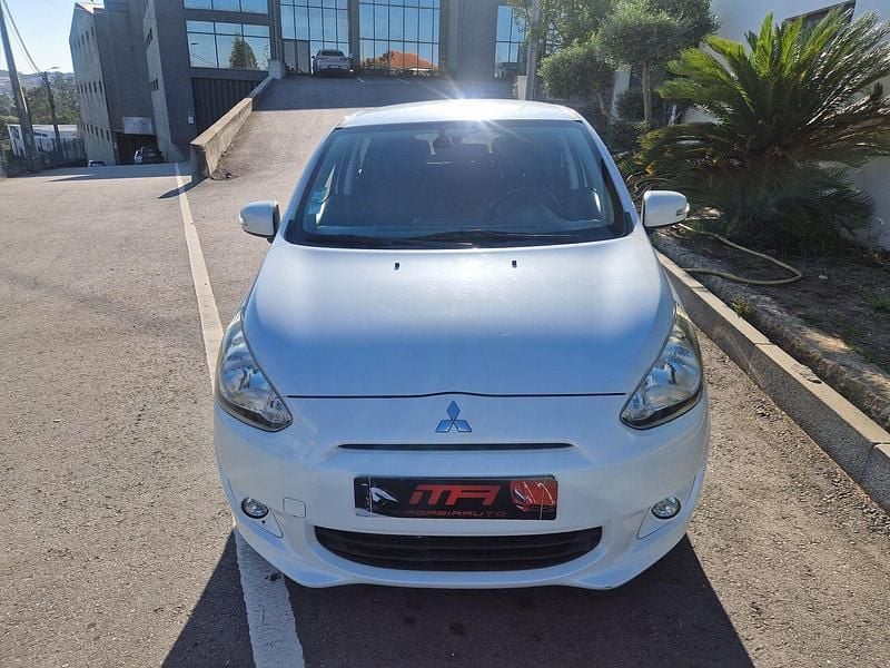 Branco Usado 2016 Mitsubishi Space Star Intense | € 8.499 (Preço justo) - Imagem 1/4