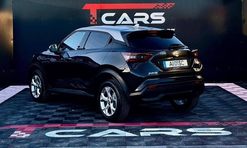 Usado Nissan Juke N-Connecta 114 HP (83 kW) 2021 Preto SUV