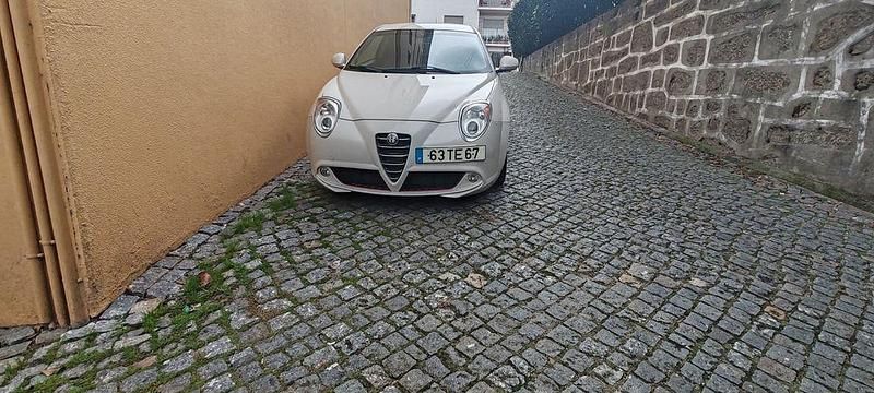Usado 2009 Alfa Romeo MiTo Citadino | € 5.800 - Imagem 1/4