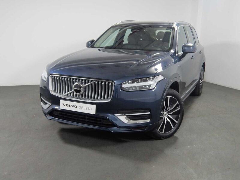Azul Usado 2024 Volvo XC90 SUV | € 67.900 (Super Preço) - Imagem 1/4