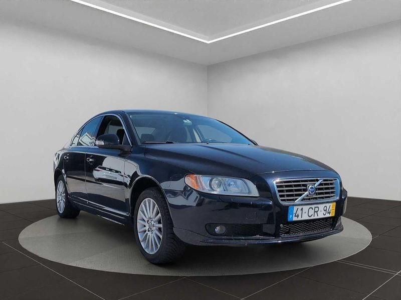 Usado 2007 Volvo S80 Sedan | € 7.000 - Imagem 1/4