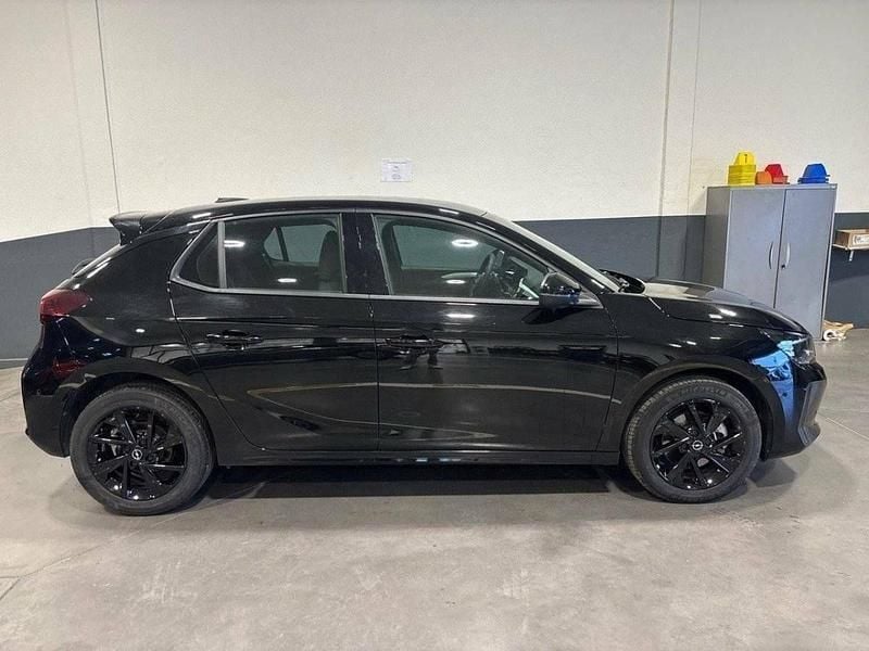Usado Opel Corsa 100 HP (73 kW) 2025 Preto Citadino