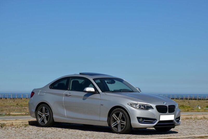 Usado 2017 BMW 220 Sport Line | € 20.990 - Imagem 1/4