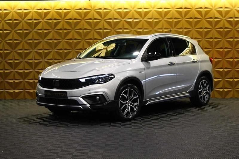 Cinzento Usado 2021 Fiat Tipo Citadino | € 13.900 (Bom preço) - Imagem 1/4