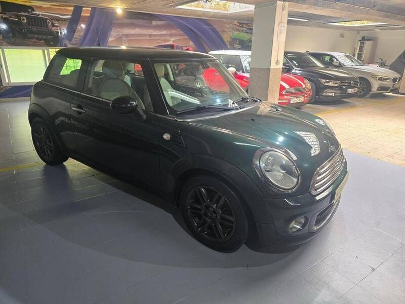Usado Mini ONE 90 HP (66 kW) 2011 Verde Citadino