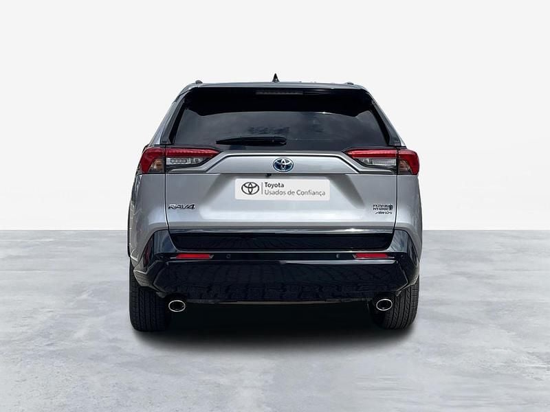 Usado Toyota RAV4 Hybrid 306 HP (225 kW) 2023 Cinza (pintura metalizada) SUV