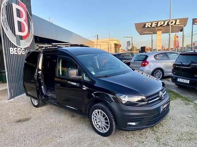 Preto Usado 2018 VW Caddy Comfortline Monovolume | € 17.999 - Imagem 1/4