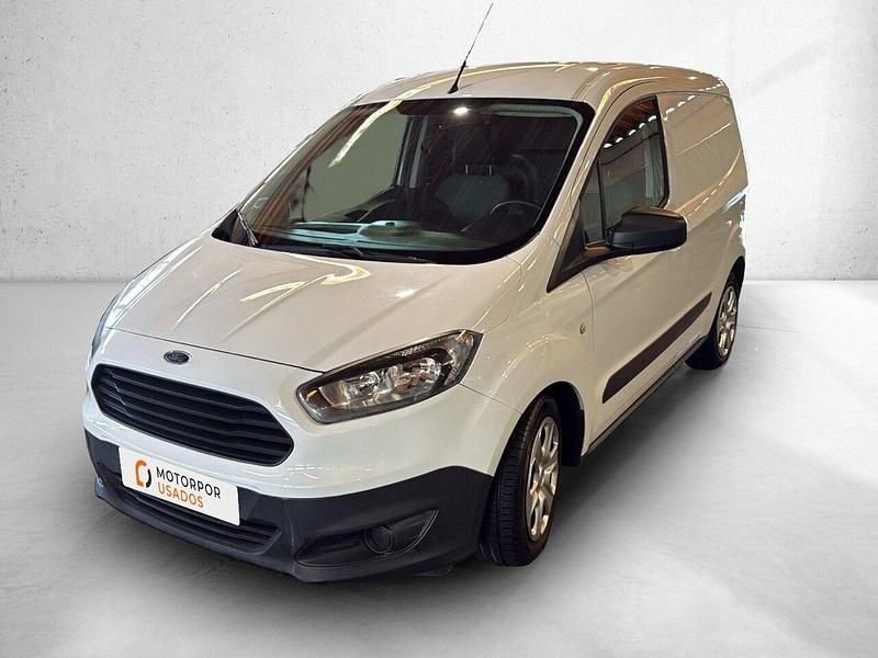 Branco Usado 2017 Ford Transit Ambiente Citadino | € 10.900 (Preço justo) - Imagem 1/4