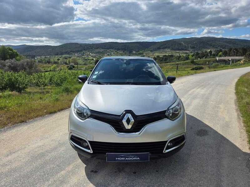 Usado Renault Captur 90 HP (66 kW) 2015 Cinzento SUV