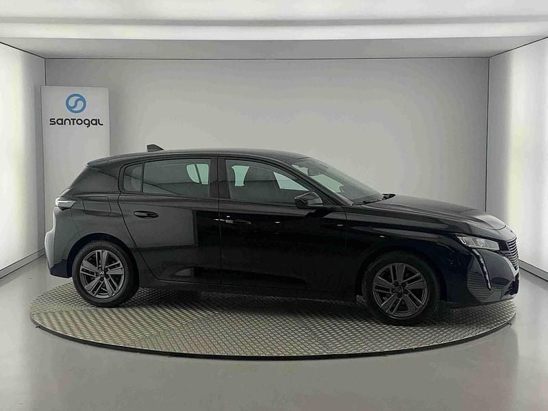 Preto Usado 2023 Peugeot 308 Active | € 20.990 (Super Preço) - Imagem 1/4