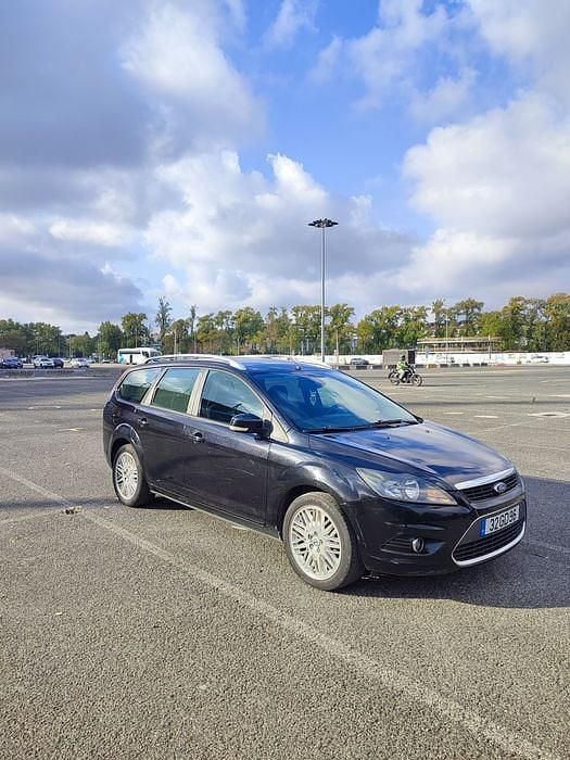 Usado 2008 Ford Focus Sedan | € 4.450 (Preço justo) - Imagem 1/4