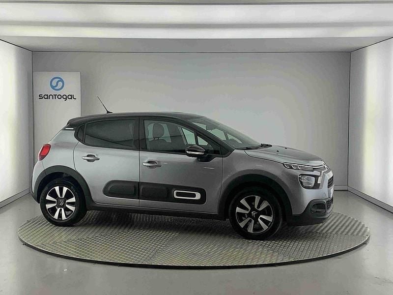 Cinzento Usado 2024 Citroën C3 PureTech Citadino | € 15.990 (Preço justo) - Imagem 1/4
