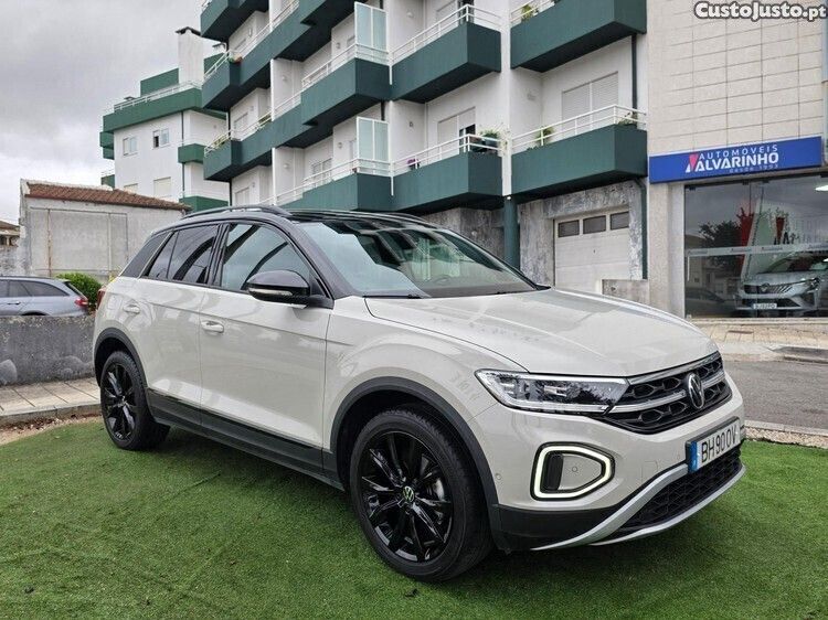 Branco Usado 2024 VW T-Roc Style SUV | € 27.950 (Caro) - Imagem 1/1