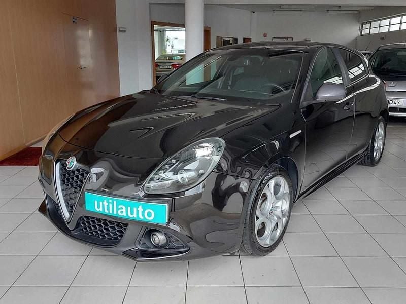 Preto Usado 2018 Alfa Romeo Giulietta Citadino | € 15.900 (Preço elevado) - Imagem 1/4