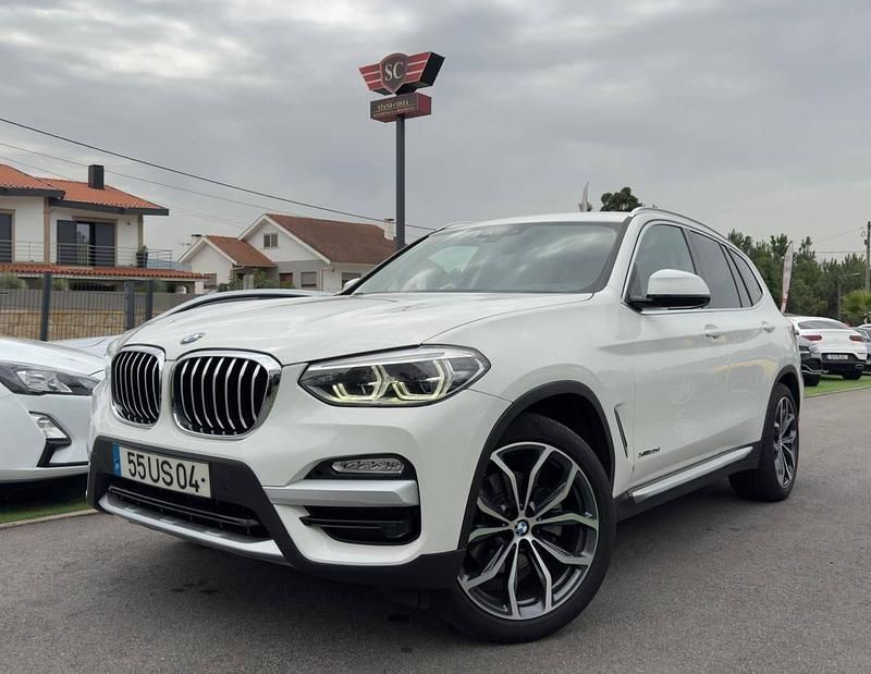 Branco Usado 2018 BMW X3 Luxury Line SUV | € 32.500 (Caro) - Imagem 1/4