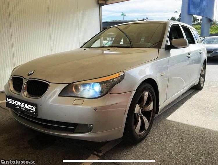 Cinza Usado 2008 BMW 520 Sedan | € 9.750 (Caro) - Imagem 1/1