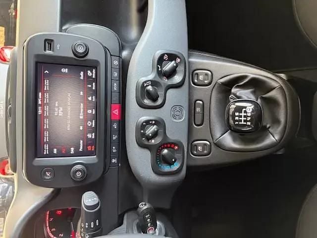 Usado Fiat Panda City Life 69 HP (50 kW) 2022 Branco Citadino