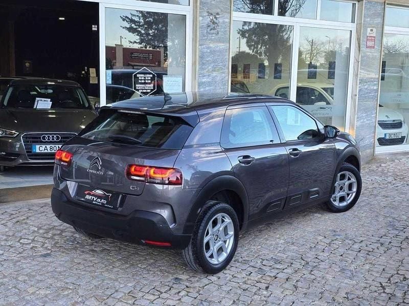 Usado Citroën C4 Cactus 110 HP (80 kW) 2018 Cinzento Citadino