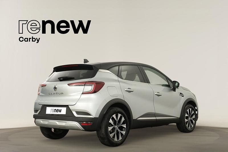Usado Renault Captur Techno 101 HP (74 kW) 2024 Cinzento SUV