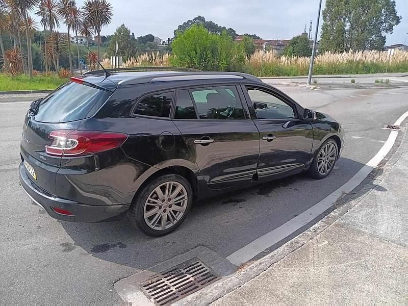 Preto Usado 2015 Renault Mégane GrandTour Carrinha | € 7.950 (Bom preço) - Imagem 1/4