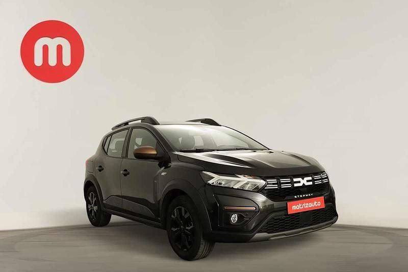 Preto Usado 2024 Dacia Sandero Citadino | € 18.699 (Preço justo) - Imagem 1/4