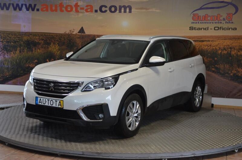 Branco Usado 2018 Peugeot 5008 Monovolume | € 18.500 (Preço justo) - Imagem 1/4