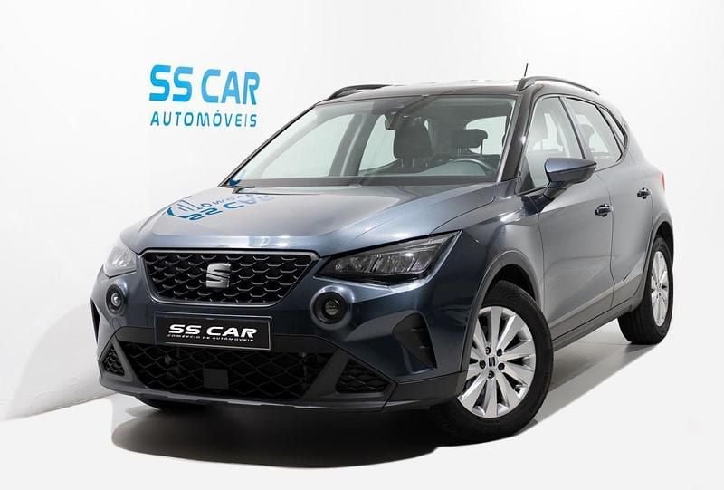 Cinza Usado 2023 Seat Arona Style SUV | € 14.790 (Bom preço) - Imagem 1/4