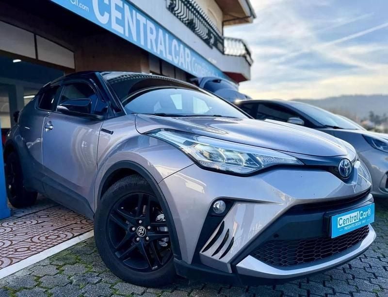 Usado Toyota C-HR Style 122 HP (89 kW) 2020 Cinzento SUV