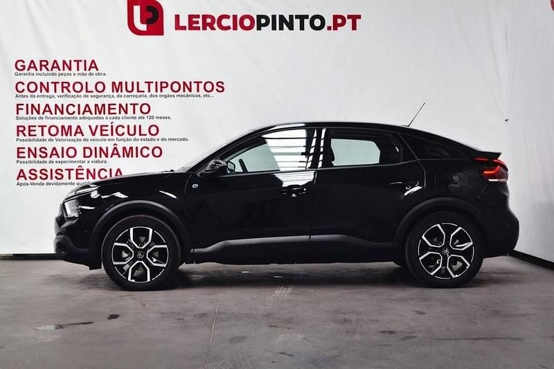 Usado Citroën e-C4 100 kW (136 HP) 2024 Preto Sedan