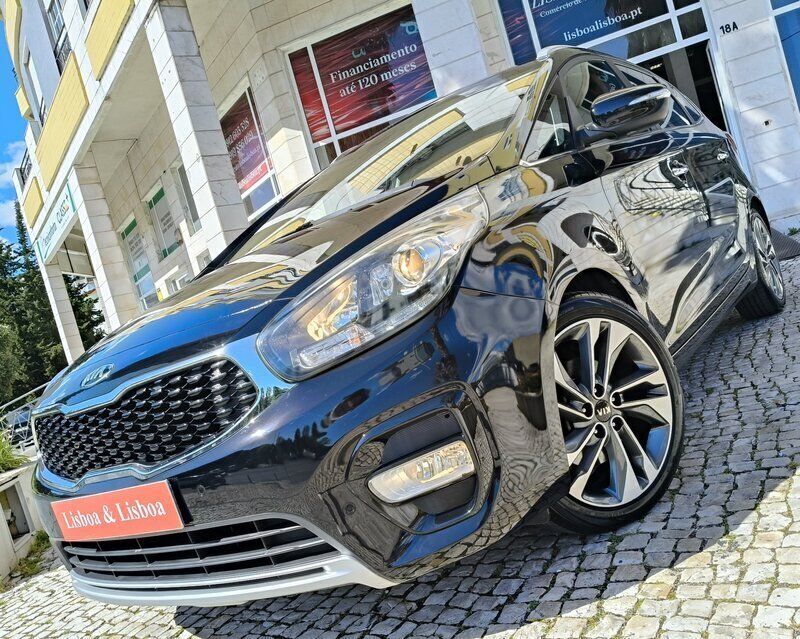 Preto Usado 2017 Kia Carens Monovolume | € 17.500 (Preço justo) - Imagem 1/4