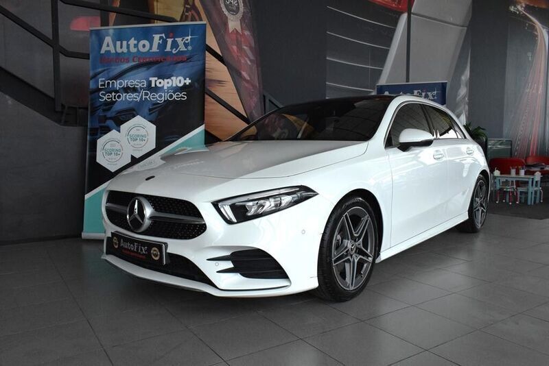 Branco Usado 2020 Mercedes A180 AMG line Citadino | € 32.800 (Caro) - Imagem 1/4