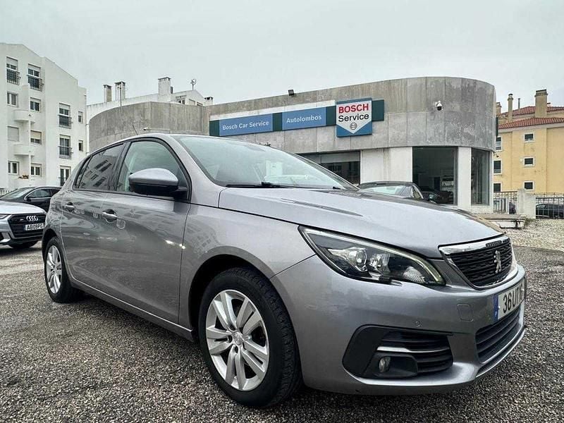 Cinza Usado 2018 Peugeot 308 Style | € 9.999 (Super Preço) - Imagem 1/4