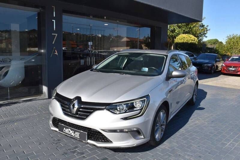 Outra Usado 2020 Renault Mégane GrandTour Carrinha | € 18.999 (Caro) - Imagem 1/4